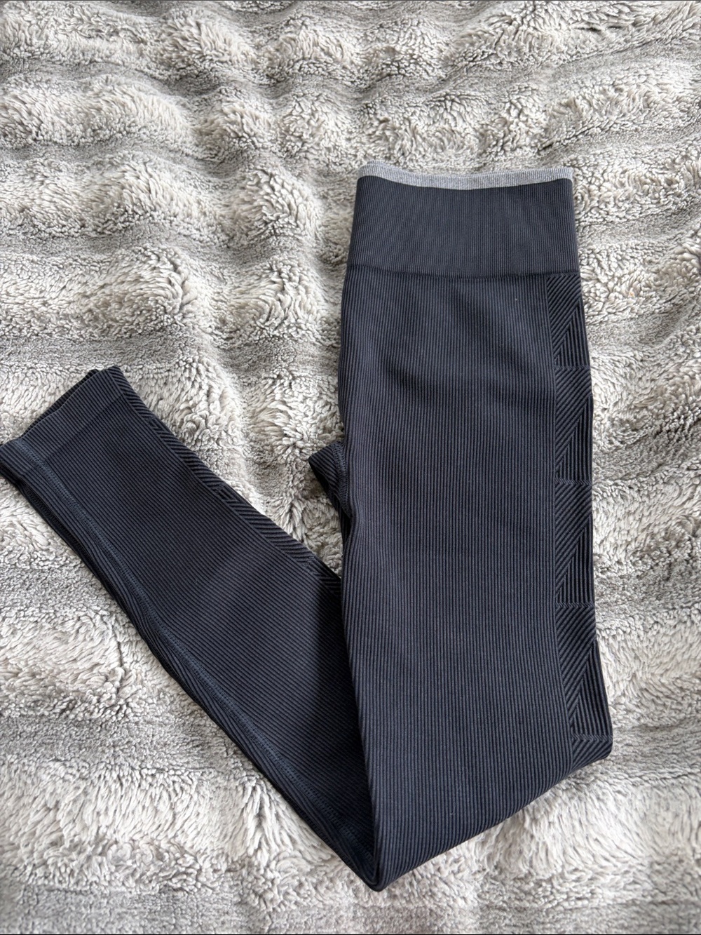 Vuori Black Ribbed Leggings